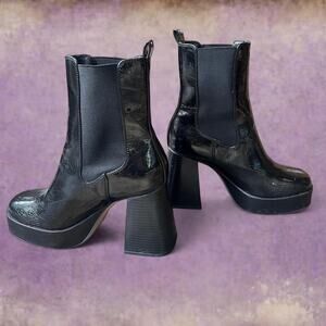 Black bratz style chunky ankle boots